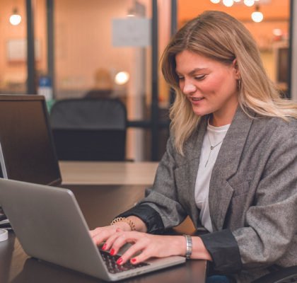 woman-working-laptop-project-001